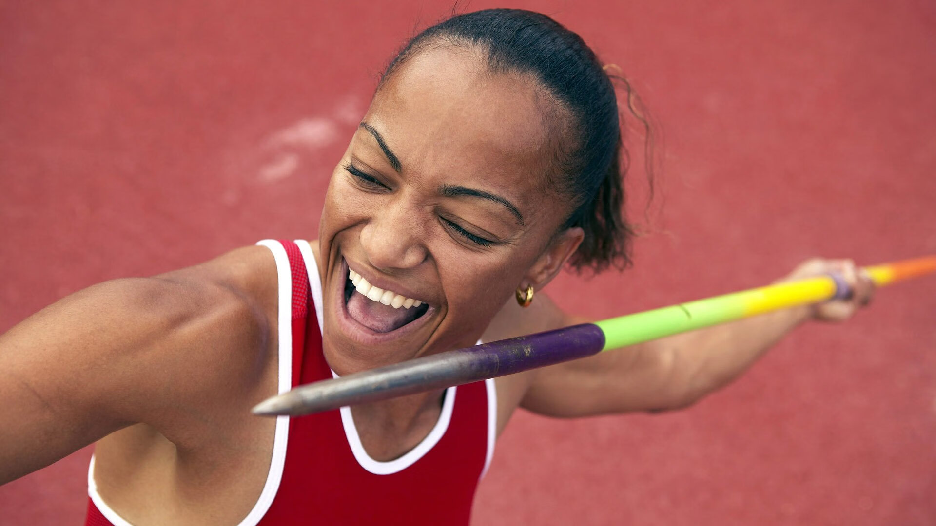 “亚戈·卡尔曼:攻防兼备的橄榄球天才,成就阿根廷美洲狮队辉煌未来”